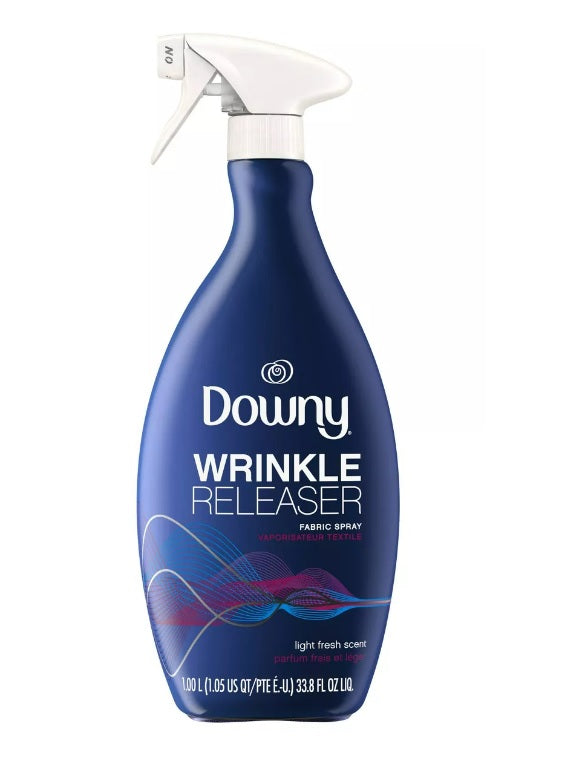 Downy Wrinkle Releaser Light Fresh - 33.8oz/4pk